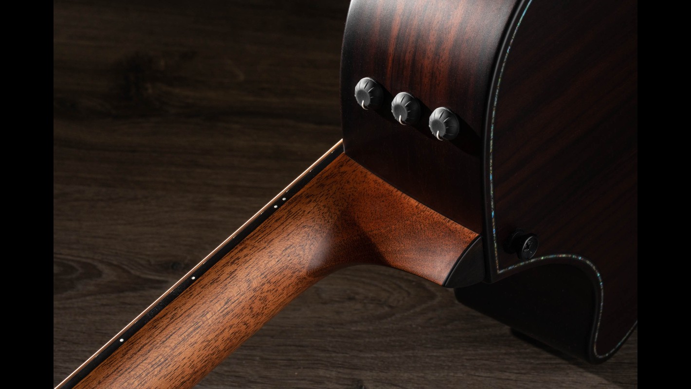 ピロピロ　Taylor BE 912ce　ミニチュアギター模型 Builder's Edition 912ce WHB インディアン・ローズウッド